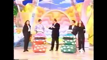 Play Italian Strip Game Show 2