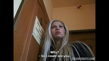 Play CZECH STREETS - VERONIKA