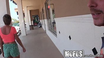 Play Mofos - Backroom foursome with hot teens