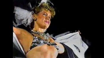 Play Rainha anima o carnaval do Atlético em 1983