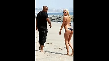 Play Cuckold vacation