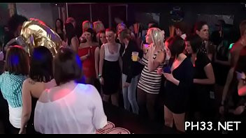 Play Group-sex porn clip