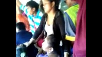 Play Encoxada horny Egyptian girl in bus (Stop Jerking Off! Try It: D‍ailyFuc‍k.org)