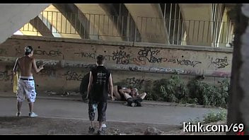 Play Public sex xvideos