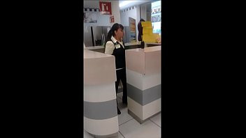 Play CHICA DE COPPEL JOROBAS