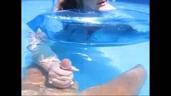 Play Nasty Wife Give Husband Handjob In Pool Underwater & Make Him Cum Underwater