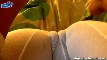 Play HUGE Cameltoe! Big Boobs! Round Ass! Perfect Amateur Teen!