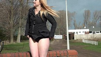 Play Flashing Sophies Amateur Public Nudity
