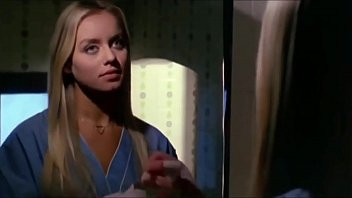 Play Gloria Guida &vert;&vert; Erotic italian movie