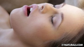 Play Abril Gerald - The essence of erotic anal