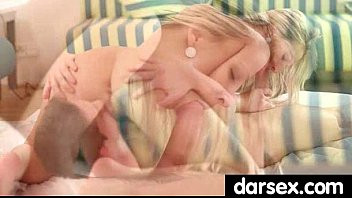 Play Hot Girl Enjoys an Erotic Afternoon Fuck 28