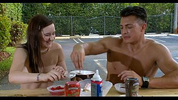Play Erotic college party