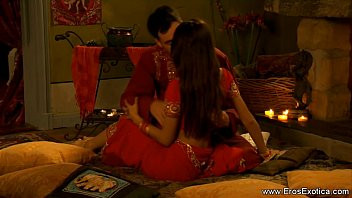 Play Intimate Love Making of Indian Lovers