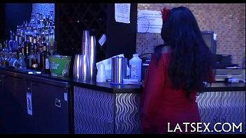 Play Erotic latin chick