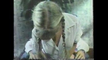 Play Erotic adventure's of lolita (1982)