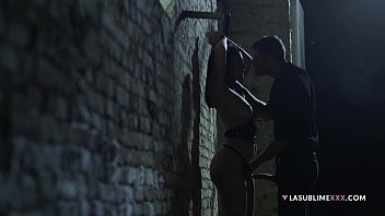 Play LaSublimeXXX Valentina Nappi sex slave